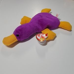 NWT Patti platypus Ty Beanie Baby style 4025